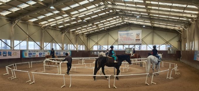 드림스타트, 승마체험 ‘말이랑 나랑’ 프로그램 운